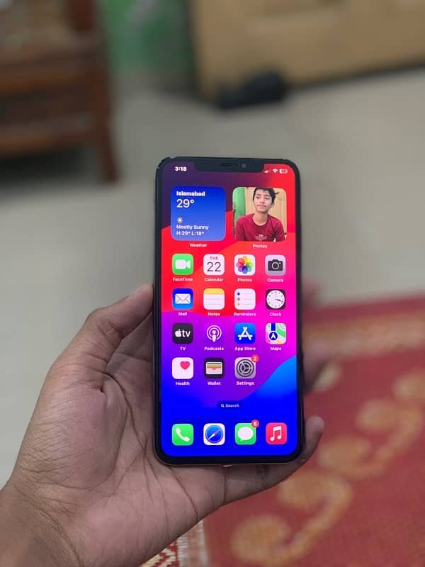 Iphone xs max 64gb pta aproved Exchange possible 1