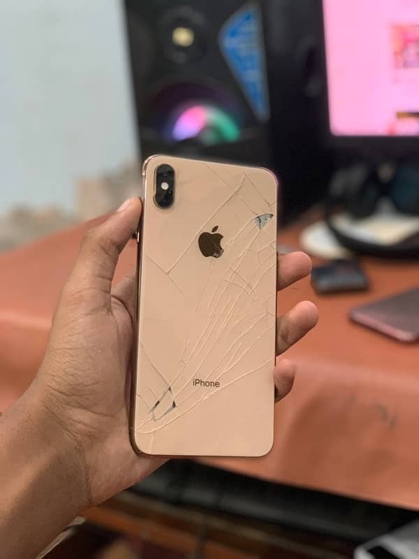 Iphone xs max 64gb pta aproved Exchange possible 2