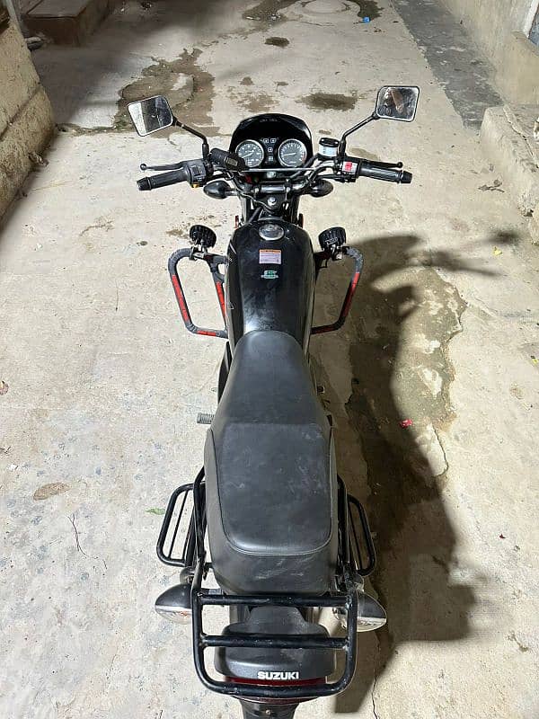 Suzuki GS 150 SE Low Milage Urjent Sale Cash Need 4