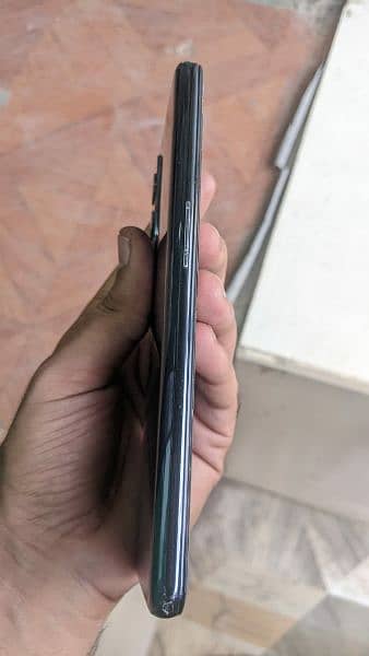 One Plus 9 8/128 dual approved 2