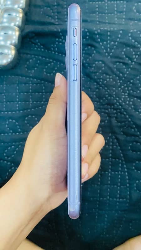 PTA approved dual sim Iphone 11 64 gb with box purple 3