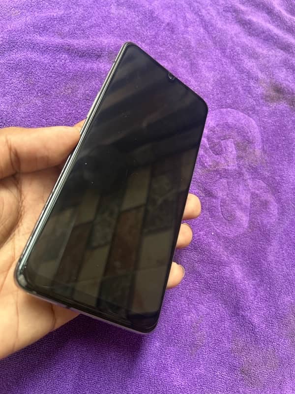 one plus 7t   8/128  shiny black colour 2