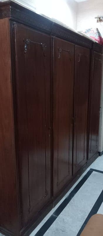 4 Door Good Condition Wardrobe 1