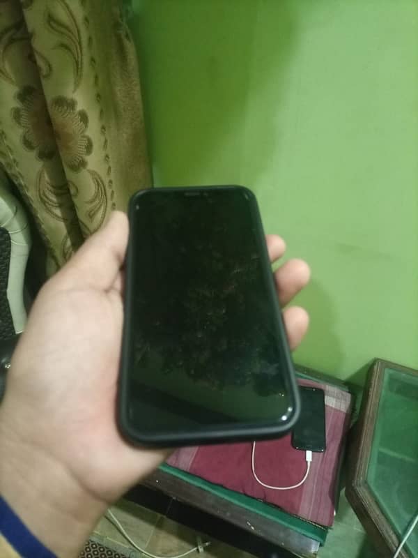 iphone 11 pro 7