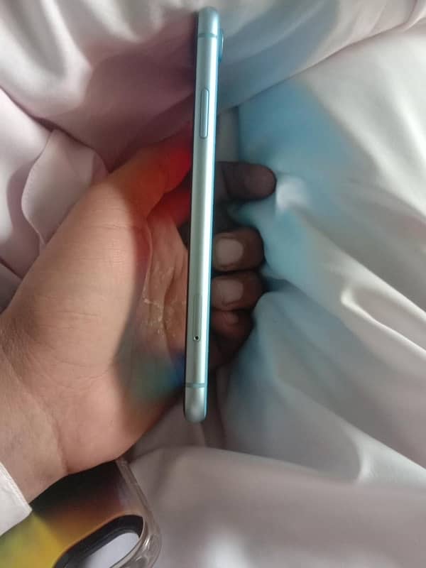 iPhone XR non ptA 64GB 10\9condishan 5