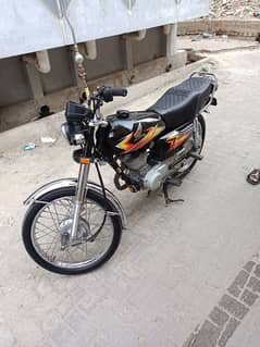 assalamualaikum sell my best Honda 125