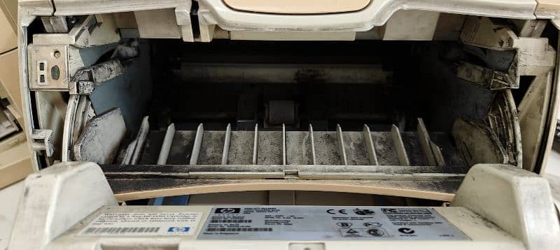 HP leserJet 1300 for sale 2