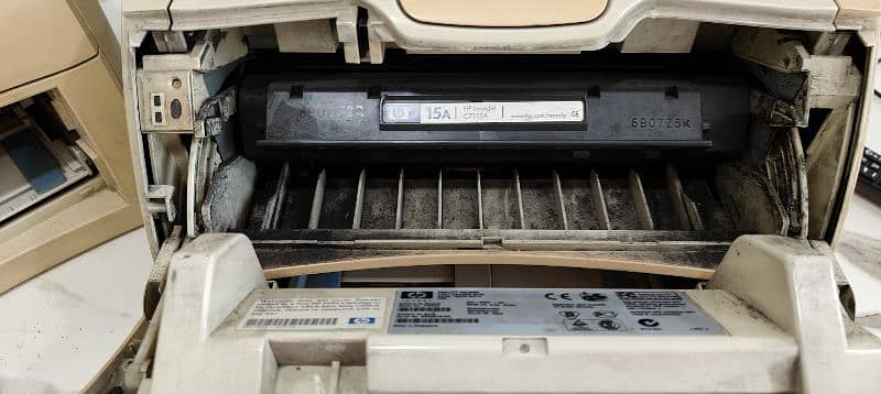 HP leserJet 1300 for sale 3