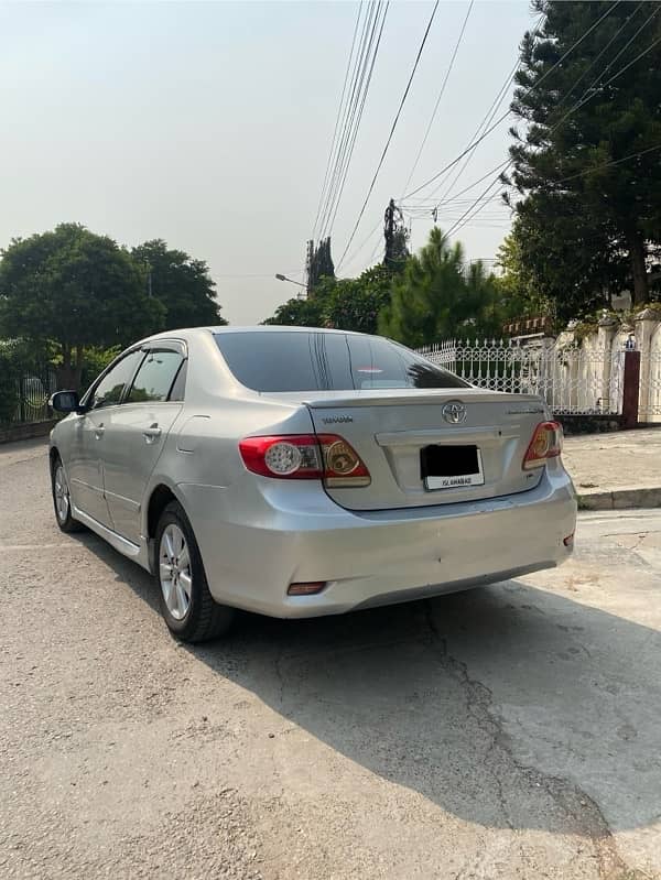 Toyota Corolla Altis 2010 1