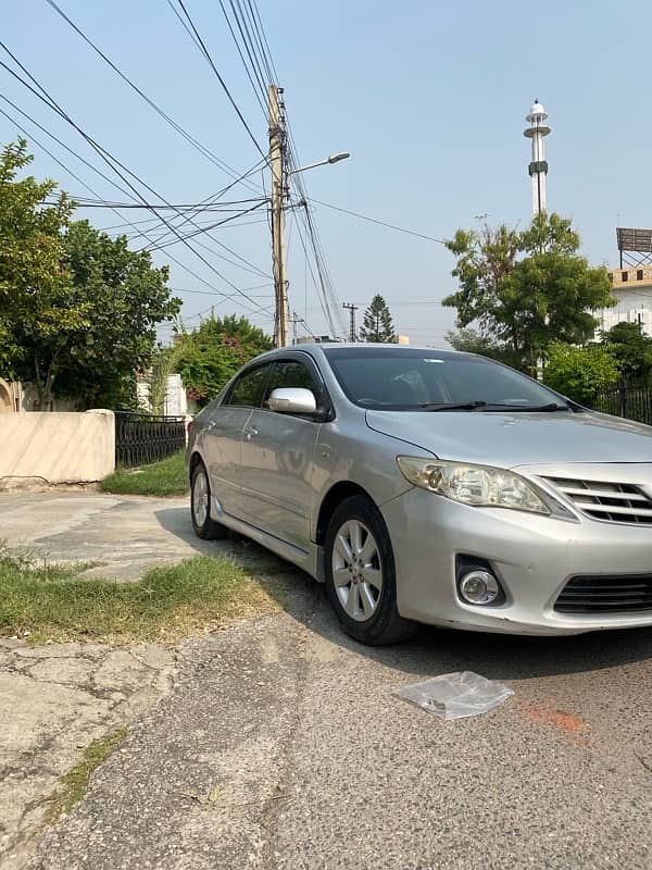 Toyota Corolla Altis 2010 4