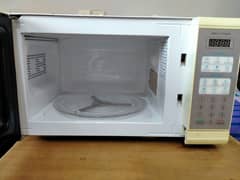 microwave oven