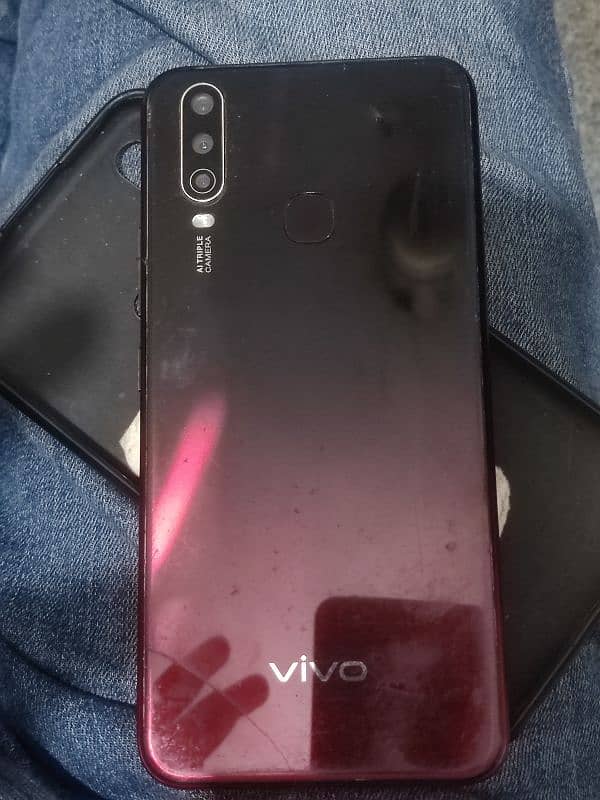 Vivo Y15 1