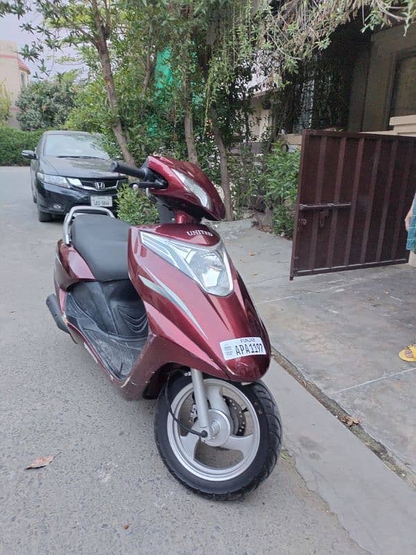 100cc united Scooty For SALE 1