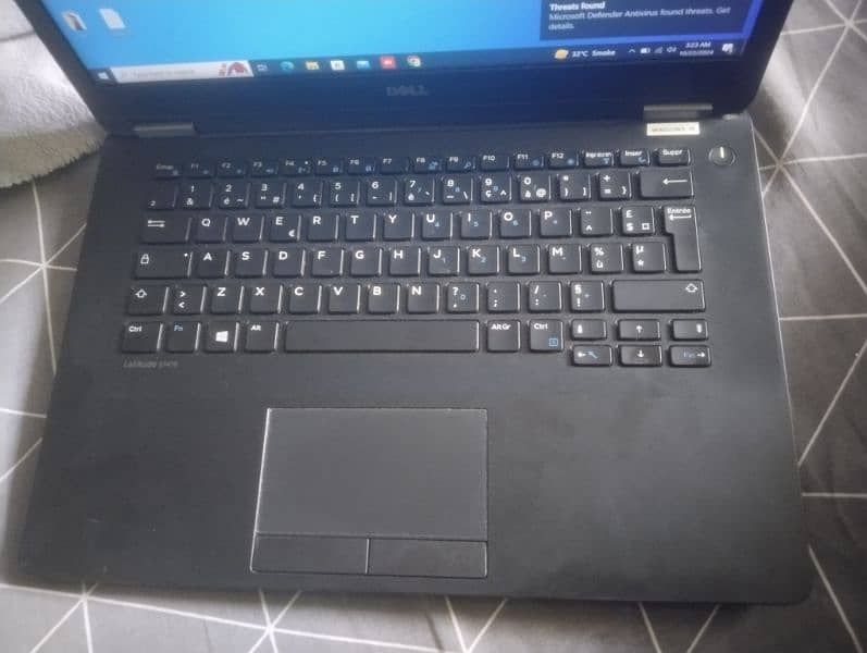 laptop Dell model E7470 7