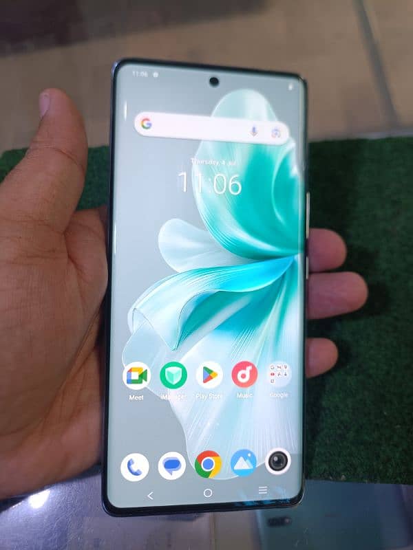 vivo v30e 1