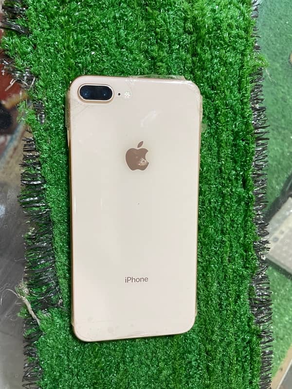 iphone 8 plus 1