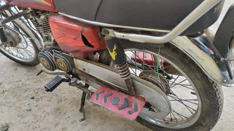 Honda 125 6 model bike 03495086061 3