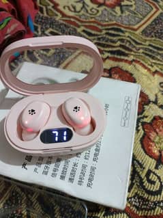 wireless earbud