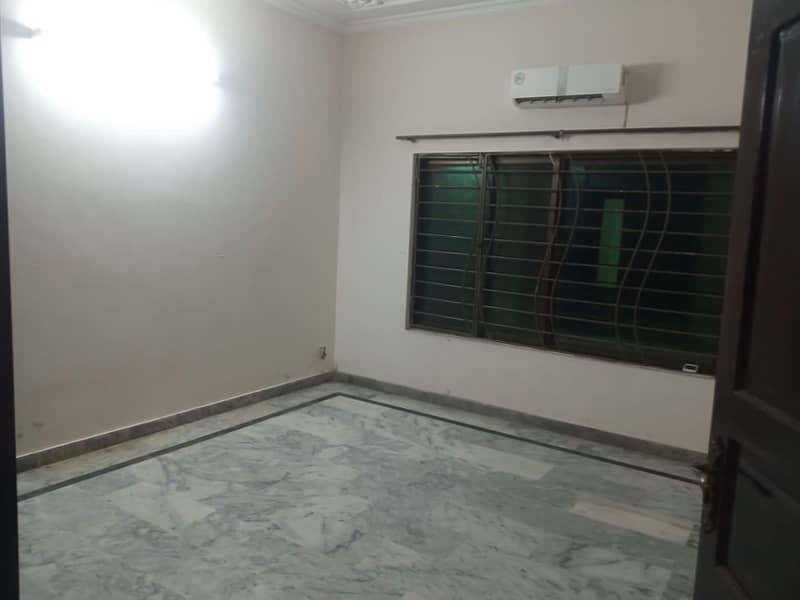 12 marla uper portion with separate gate for rent in cbr town 1