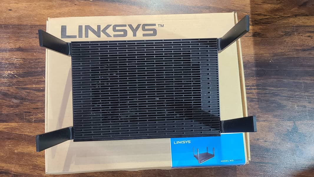 WiFi 6 Router Linksys Max-Stream EA9350 Dual-Band , AX4500 (With Box) 6