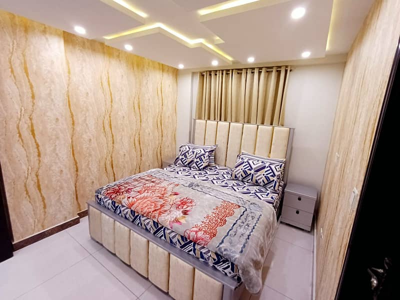 Luxury Studio/1 BHK/2 BHK available on daily basis 11