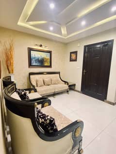 Luxury Studio/1 BHK/2 BHK available on daily basis 0