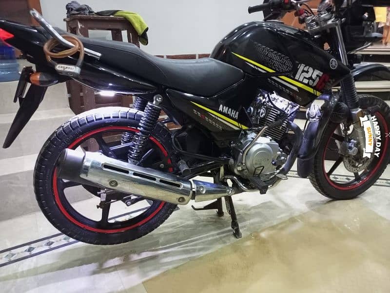 Yamaha ybr g 2021/22 like Honda 150 Suzuki 150 sports touring bike 1