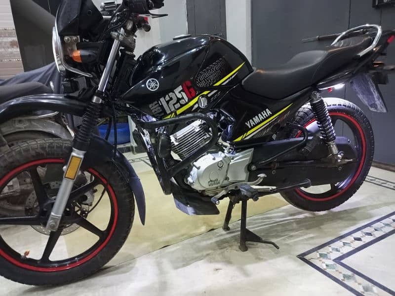 Yamaha ybr g 2021/22 like Honda 150 Suzuki 150 sports touring bike 4