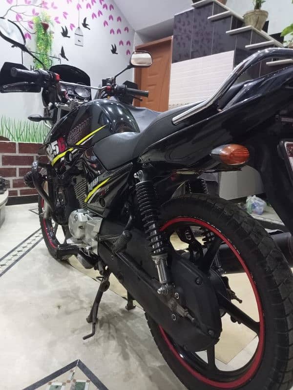 Yamaha ybr g 2021/22 like Honda 150 Suzuki 150 sports touring bike 8