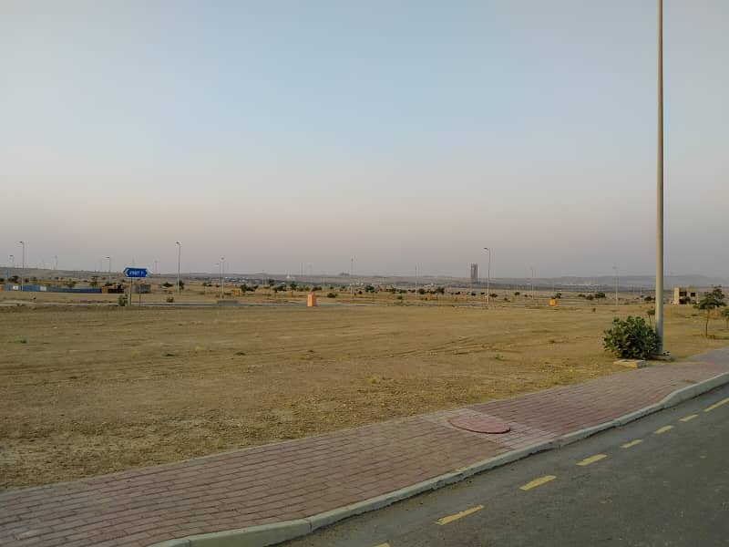 Precinct 15 Top Heighted Location near Ali Fly Over ( LONDON BRIDGE) 125 Sq. Yards Residential Plot in Bahria Town Karachi 2