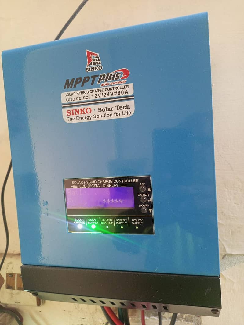 Sinko, MPPT Plus, Solar Hybrid, charger controller, 80A 1