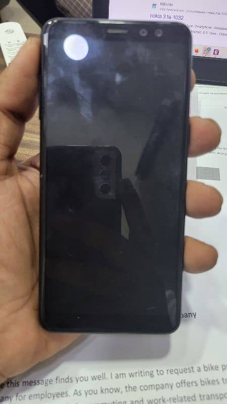 Samsung A8 2018 Panel Damage some time working Approved 32 Gb Variant 0