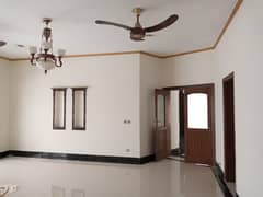 1 Kanal Lower Portion Is Available For Rent In Overseas B Bahria Town Lahore