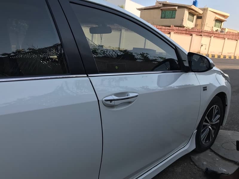 Toyota Altis Grande 2018 8