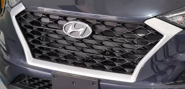 Hyundai Tucson front Grill