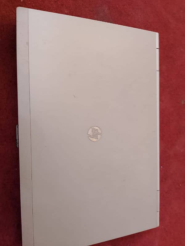 laptop core i5 2and generation 4 GB 250 gb 2