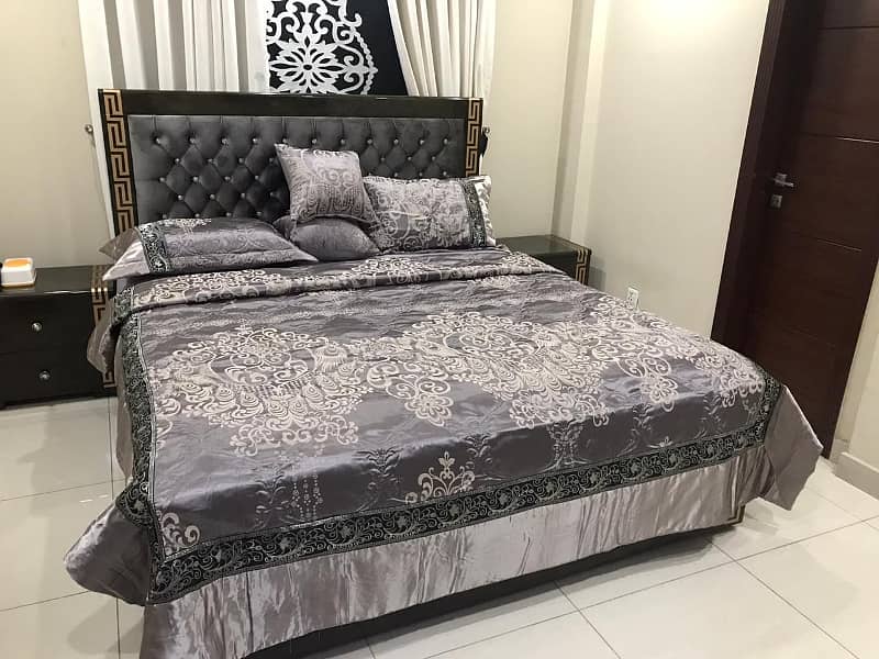 Luxury 1 Bed Fully Furnished Flat Available For Rent in Sector C Bahria Town Lahore 3