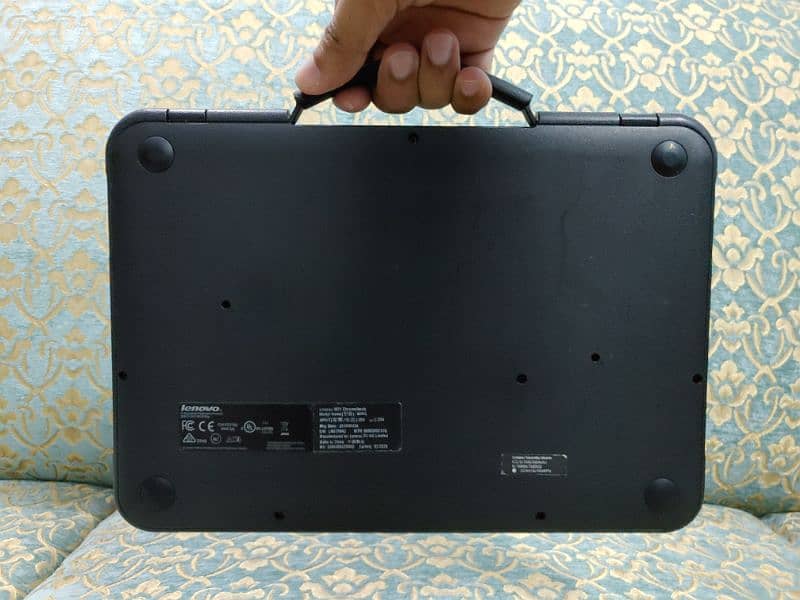 Lenovo Laptop 5 Hours battery 7