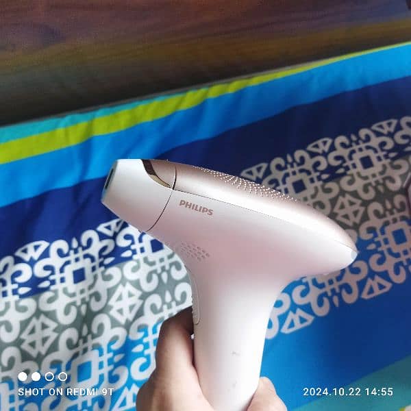 Philips lumea advanced Laser(ipl) Hair removal machine. 5