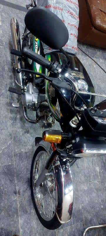 Honda CD-70 for sell 6