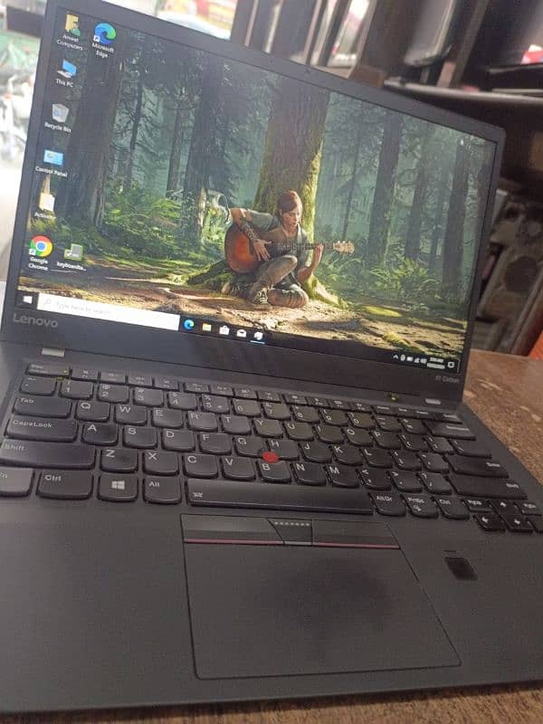 Lenovo X1 Carbon 16/256 2