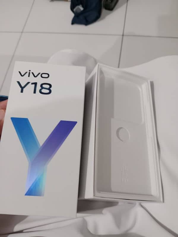 vivo y18 6+6 128gb 5