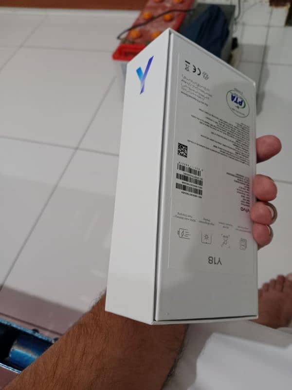 vivo y18 6+6 128gb 7