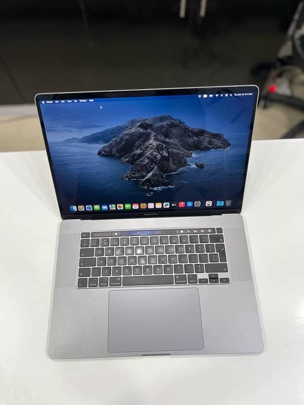 MAC BOOK PRO 2019 I9 10