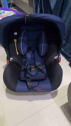 Carry cot for baby