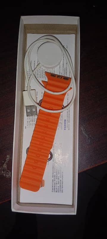 T800 Ultra watch new with two straps 3