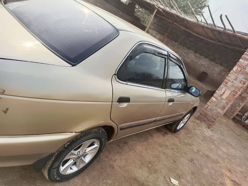 Suzuki Baleno 2004 8