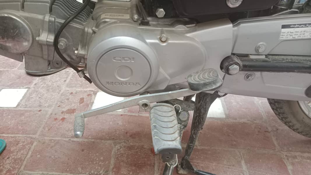 * *Honda CD 70  Model  2024* 6