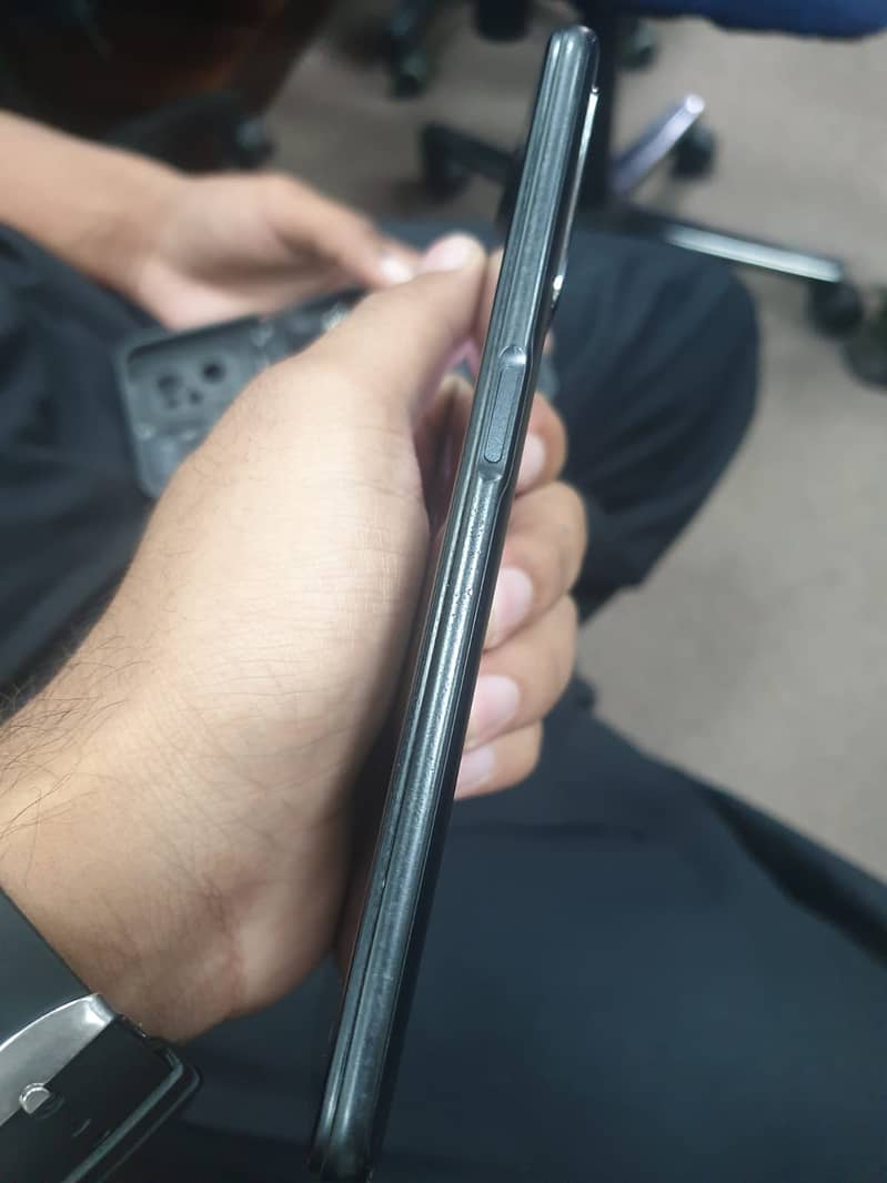 Oppo a76 1