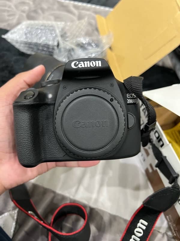 CANON EOS 2000D DSLR CAMERA 3